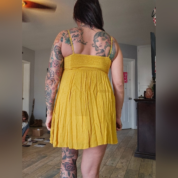 BABY DOLL DRESS - Picture 3 of 5